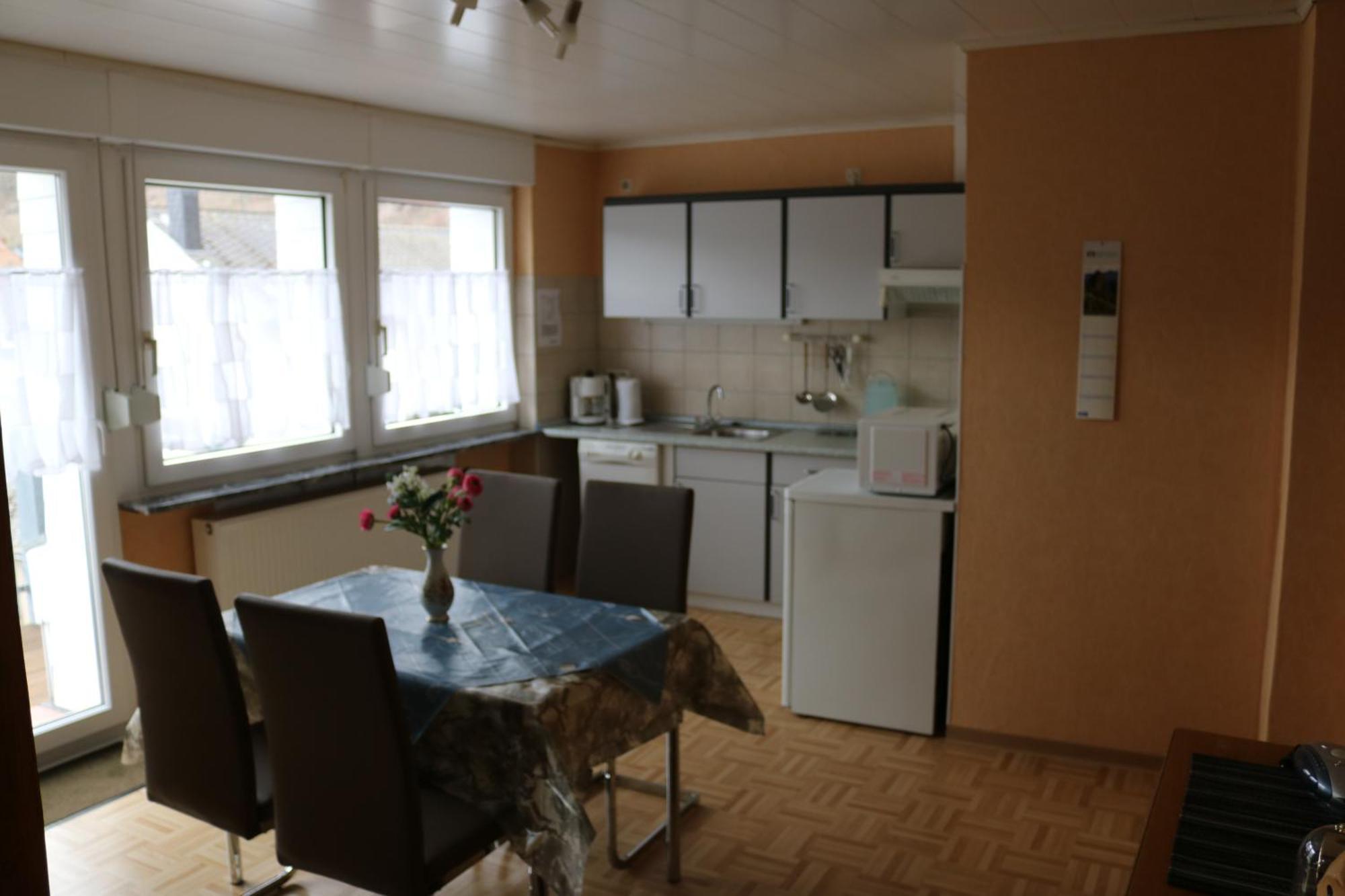 Ferienwohnungen und Appartements - Haus Budinger Alf Exterior foto