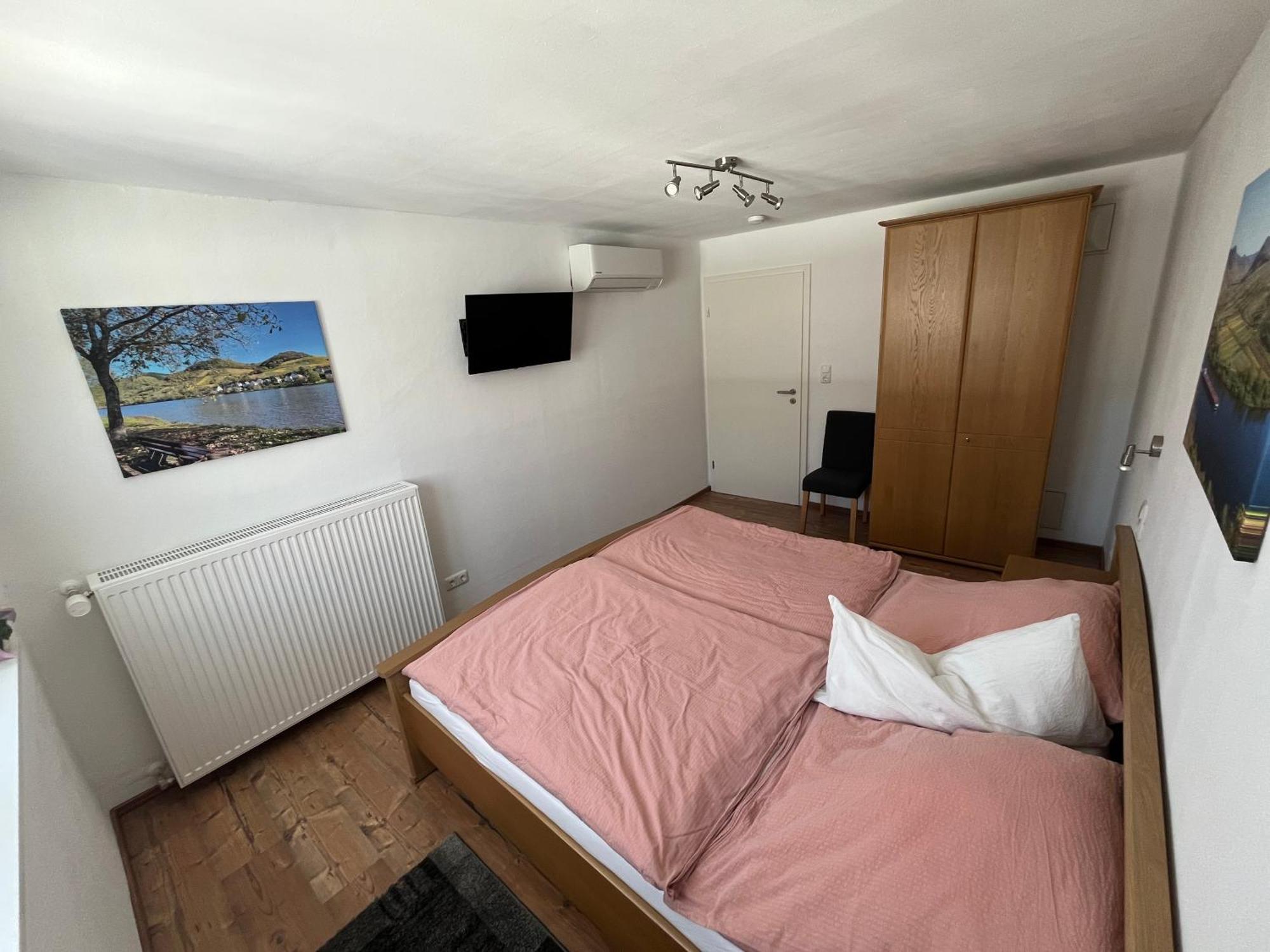 Ferienwohnungen und Appartements - Haus Budinger Alf Exterior foto