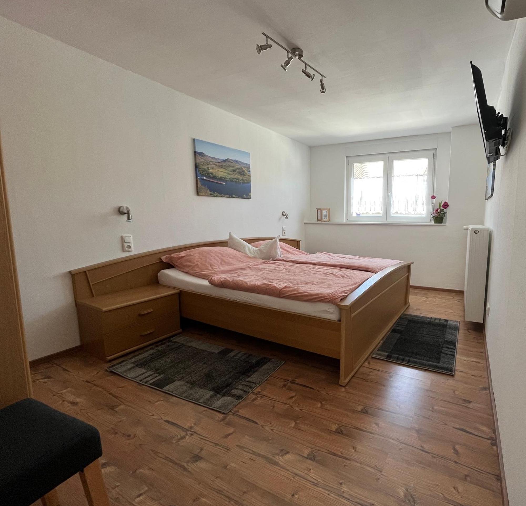 Ferienwohnungen und Appartements - Haus Budinger Alf Exterior foto
