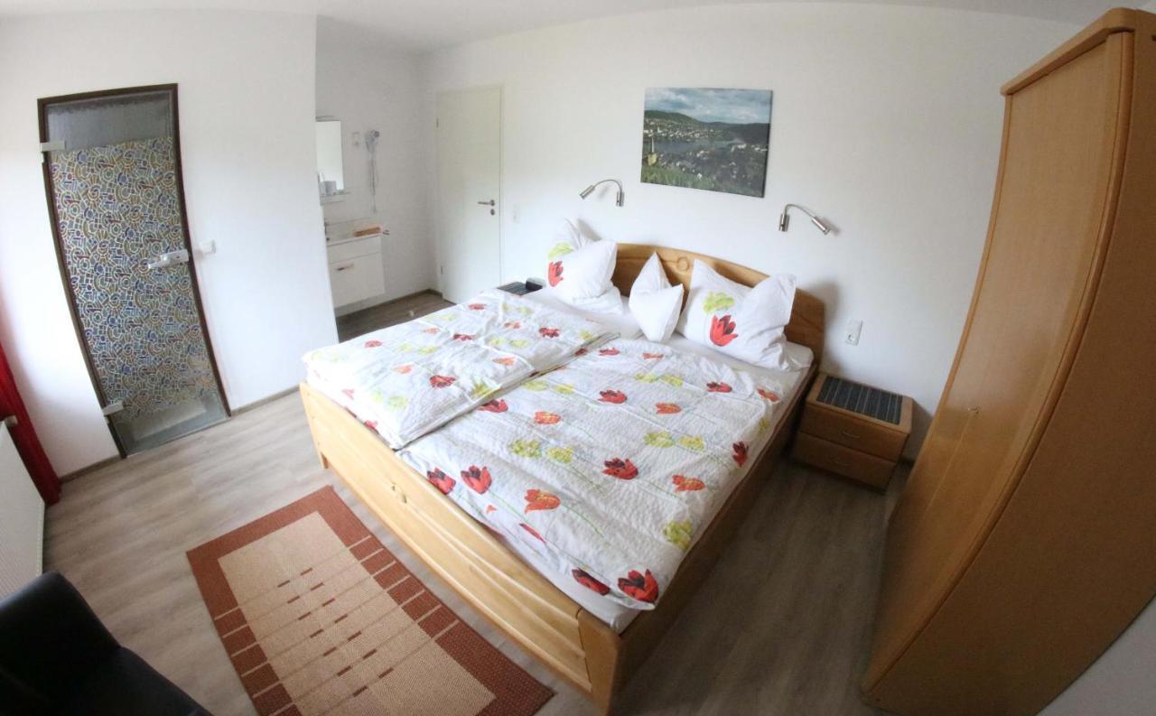 Ferienwohnungen und Appartements - Haus Budinger Alf Exterior foto